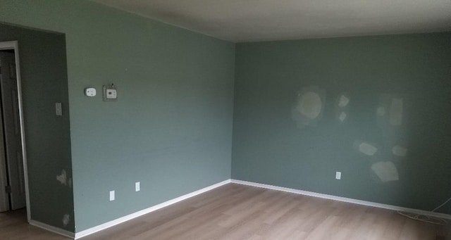 empty room featuring light hardwood / wood-style flooring