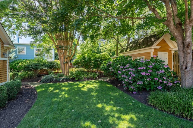 645 Hughes St, Cape May, NJ 08204 - view of yard