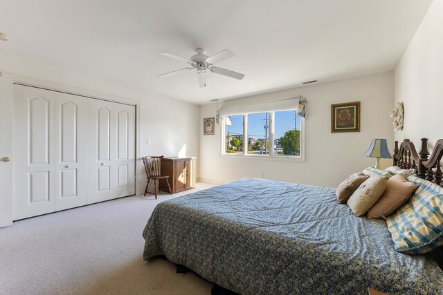 7423 Ocean Dr, Avalon, NJ 08202 - carpeted bedroom with a closet and ceiling fan