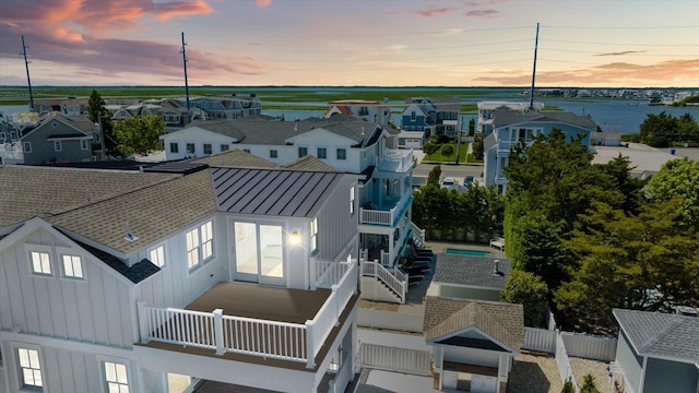 birds eye view of property featuring a residential view