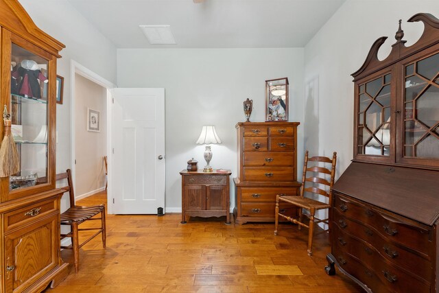 sitting room with light hardwood / wood-style floors