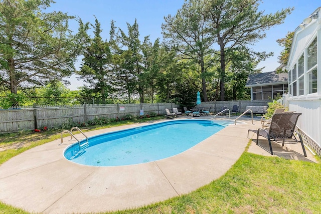2716 Bybrook Dr, Cape May Beach, NJ 08251 - view of pool with a fenced backyard, a patio area, and a sunroom