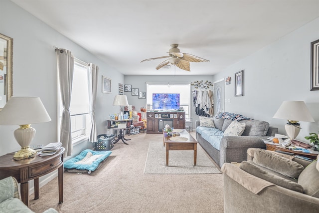 4 Rutledge Ave, Del Haven, NJ 08251 - carpeted living area featuring ceiling fan