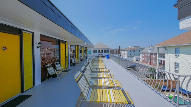 view of home's community featuring a residential view