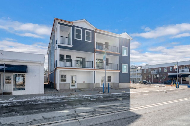 3719 Pacific Ave Fl 1St, Wildwood, NJ 08260 - photo 2