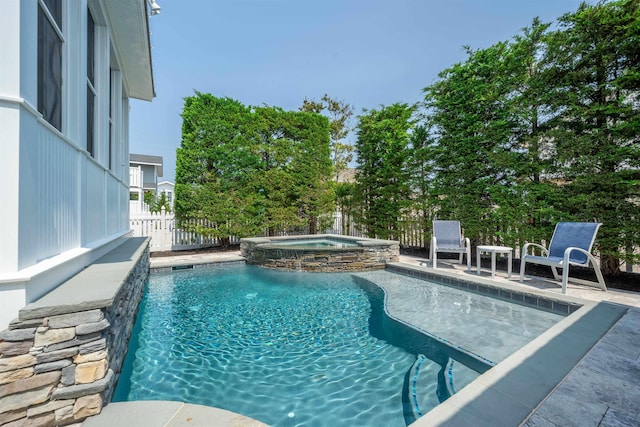 261 45th St, Avalon, NJ 08202 - view of swimming pool featuring a pool with connected hot tub