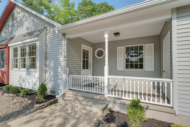 24 Heron Way N, Cape May, NJ 08204 - property entrance with covered porch