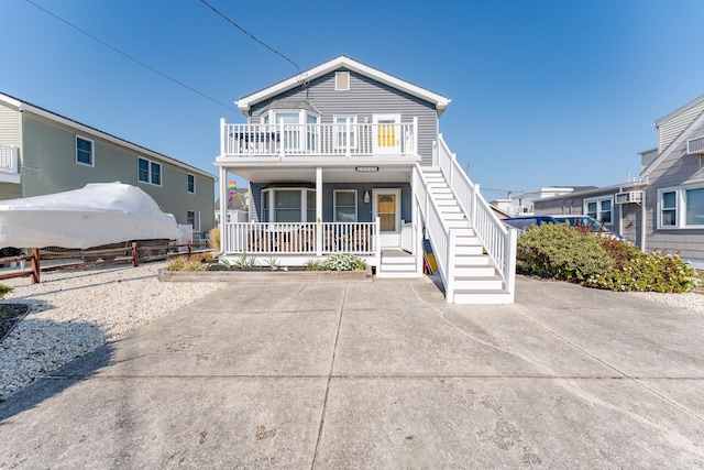 view of front of home with covered porch