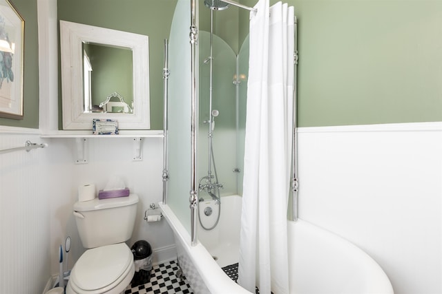 bathroom featuring toilet and shower / bathtub combination with curtain