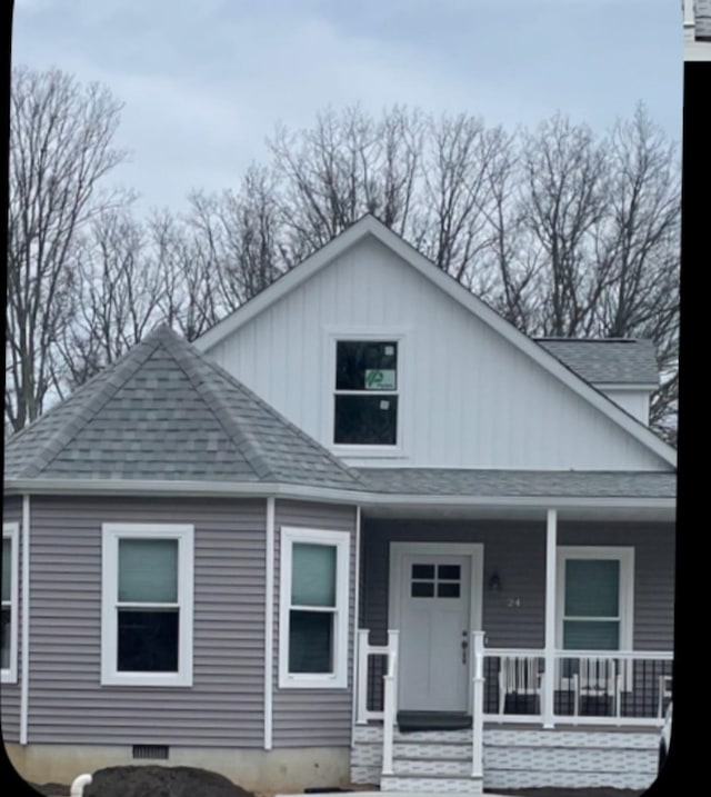 bungalow-style home featuring a porch