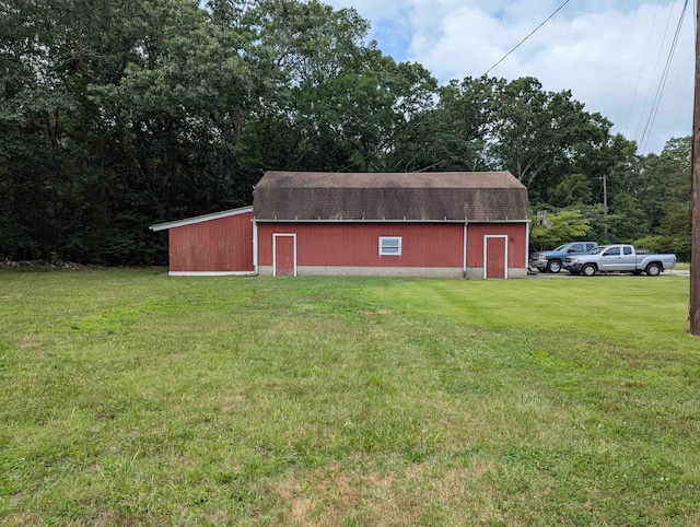 71 Perry Rd, Petersburg, NJ 08270 - view of barn with a lawn