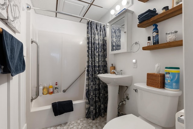 bathroom with toilet and shower / bathtub combination with curtain