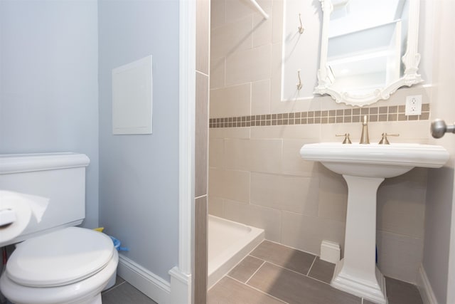 837 Seashore Rd, Lower Township, NJ 08204 - full bath featuring tile patterned floors, a stall shower, and toilet