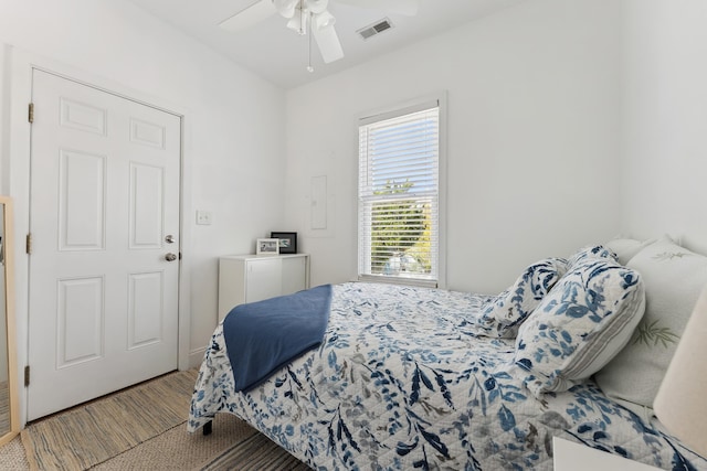 bedroom featuring ceiling fan