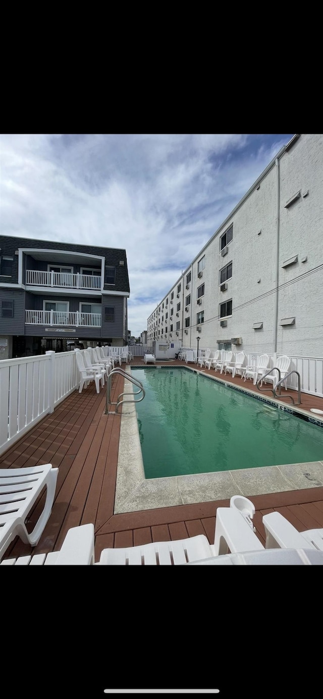 875 Plymouth Pl Unit 33, Ocean City, NJ 08226 - view of community pool