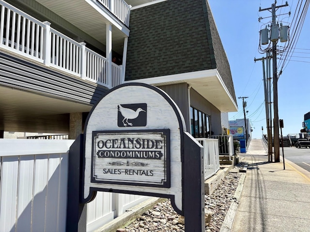 875 Plymouth Pl Unit 33, Ocean City, NJ 08226 - exterior view of a chandelier