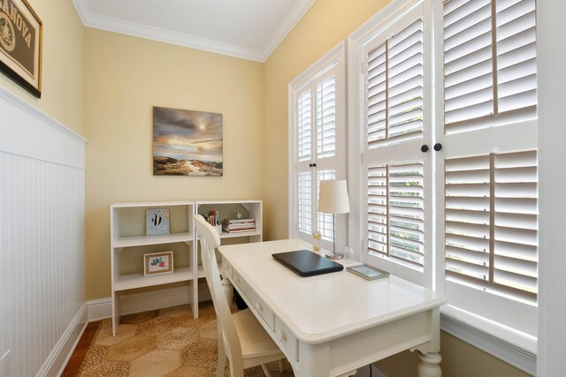 9 Seabreeze Ln, Avalon Manor, NJ 08202 - home office featuring ornamental molding