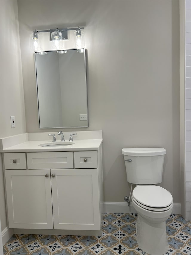 165 E Garfield Ave Unit 110, Wildwood, NJ 08260 - bathroom featuring baseboards and vanity