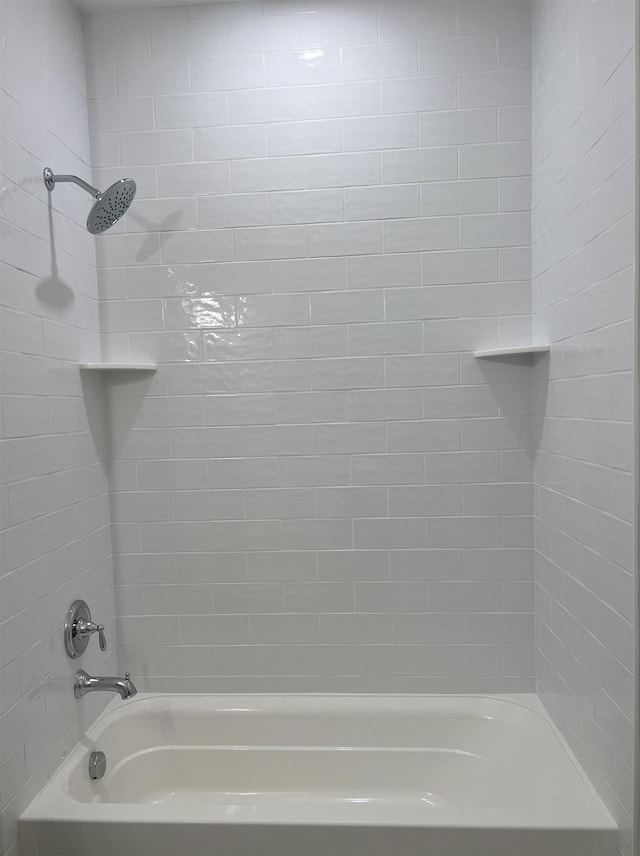 165 E Garfield Ave Unit 110, Wildwood, NJ 08260 - full bathroom with washtub / shower combination