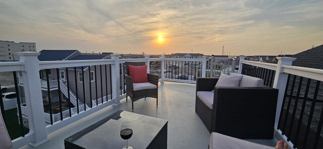 424 W Andrews Ave, Wildwood, NJ 08260 - view of balcony at dusk