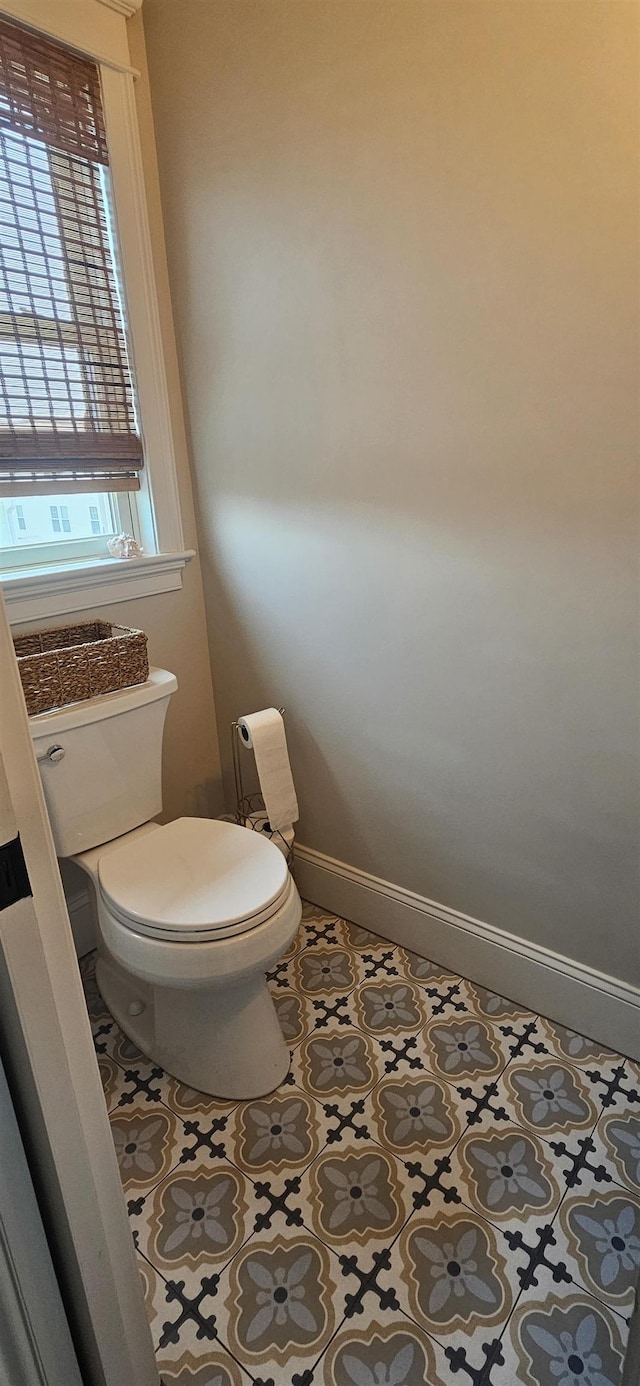 424 W Andrews Ave, Wildwood, NJ 08260 - bathroom featuring toilet and tile patterned flooring