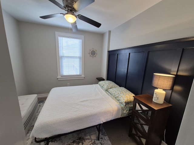 424 W Andrews Ave, Wildwood, NJ 08260 - bedroom featuring ceiling fan
