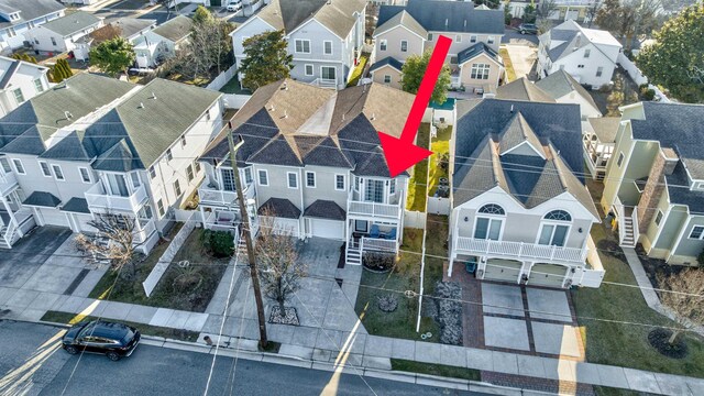 bird's eye view with a residential view