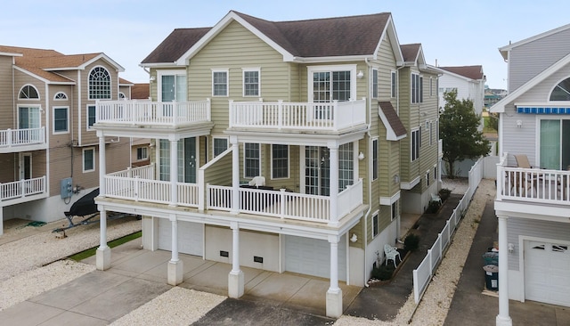 view of front of property with a balcony