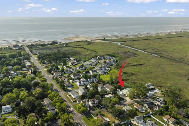 9 N 8th St, Del Haven, NJ 08251 - aerial view of property and surrounding area featuring a nearby body of water and nearby suburban area