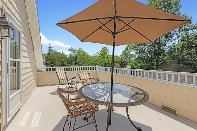 735 Maple Ave, West Cape May, NJ 08204 - view of patio with outdoor dining space