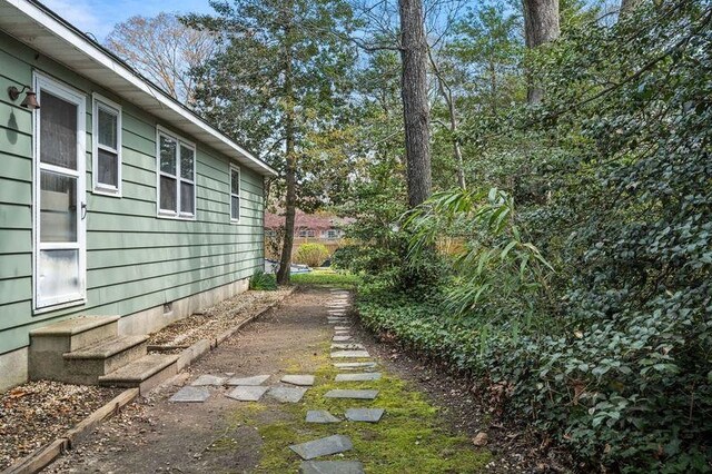 331 Holly Ln, Erma, NJ 08204 - view of yard