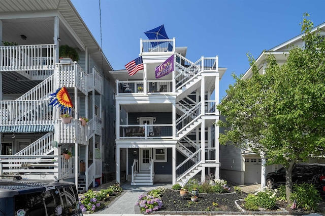 810 E 7th St Unit 4, Ocean City, NJ 08226 - view of property with stairway