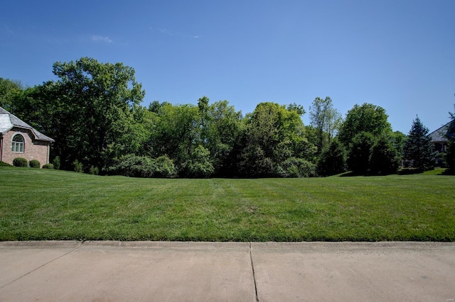 Listing photo 2 for 6 Greystone Ln, Edwardsville IL 62025