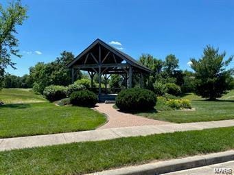 Listing photo 3 for 3806 Boulder Dr, Edwardsville IL 62025