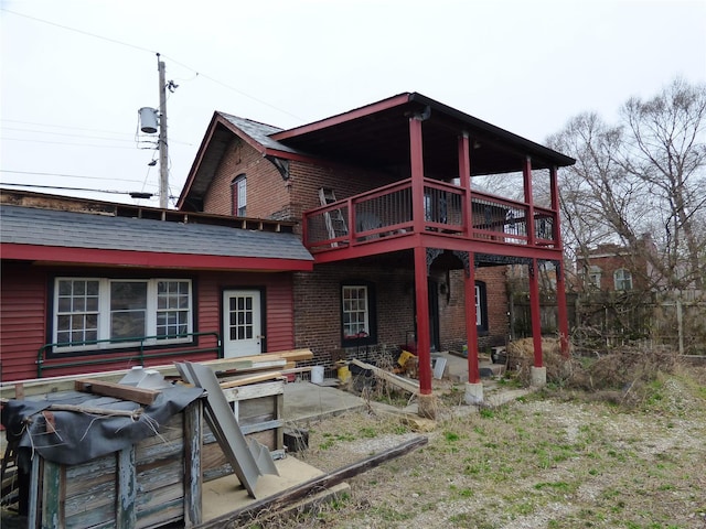 back of house featuring a patio