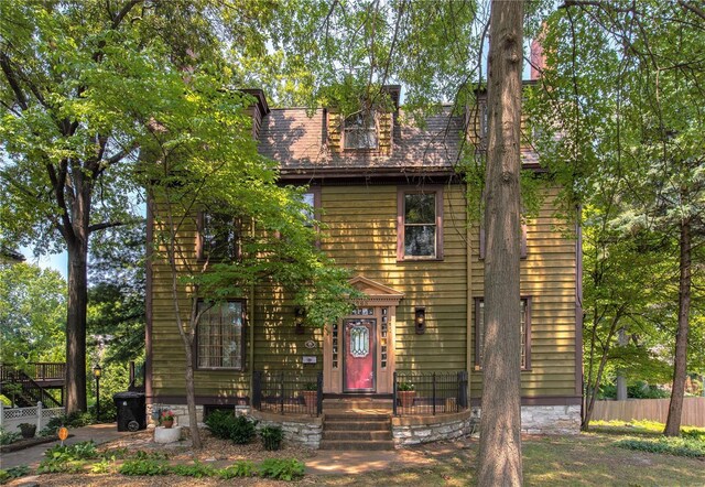 view of front of house