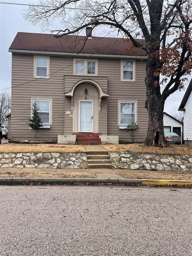 view of front of property