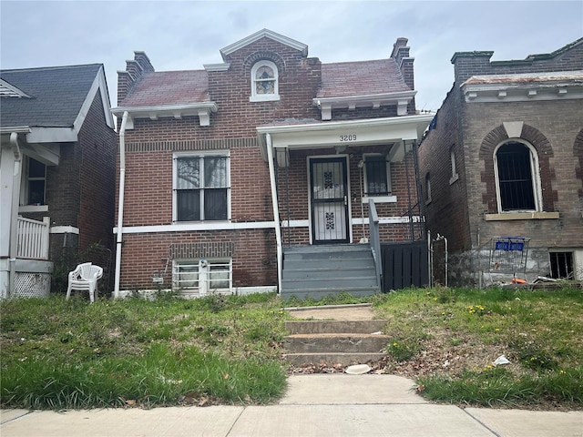 view of front of house with covered porch