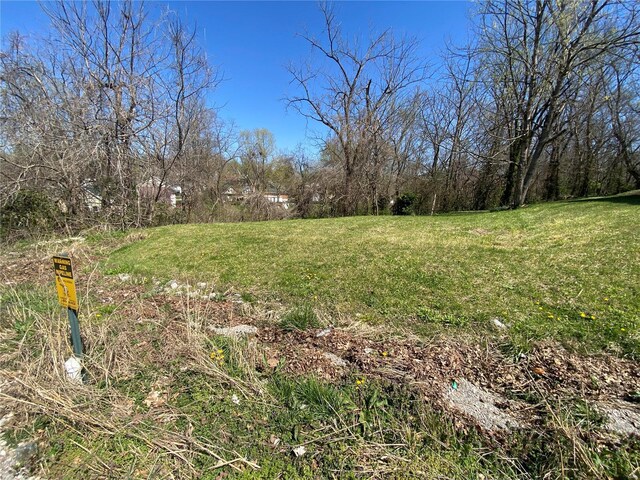 Listing photo 2 for 402 S Bellevue St, Jackson MO 63755