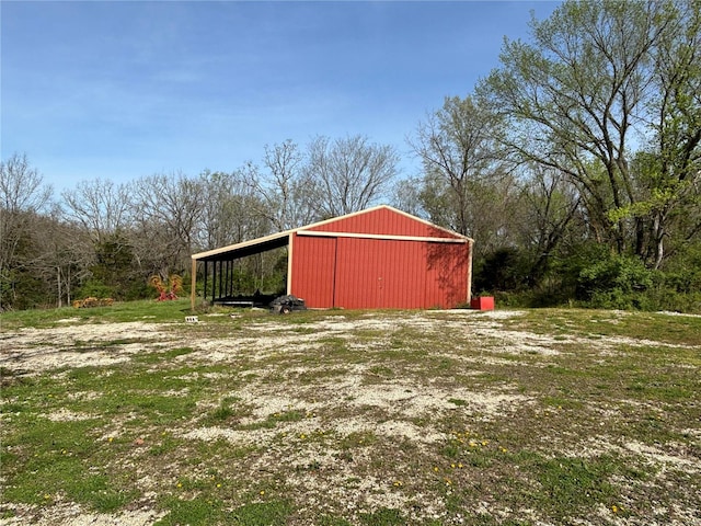 view of outdoor structure