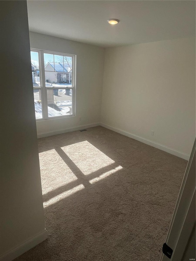 empty room with carpet