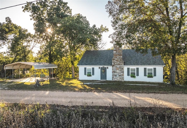 view of front of house featuring a carport