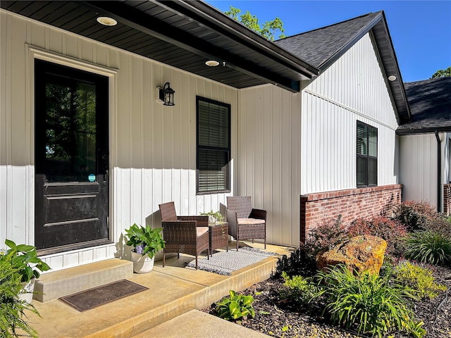 property entrance featuring an outdoor living space