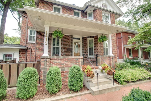 front facade featuring a porch