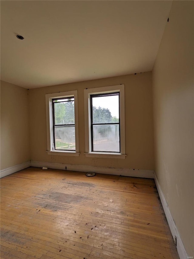 empty room featuring light hardwood / wood-style flooring