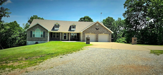 view of front of property with a front yard