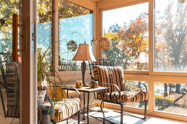 view of sunroom / solarium