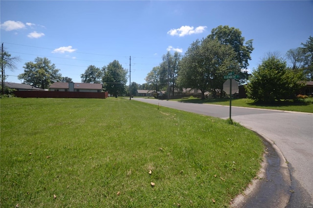 Listing photo 3 for 22 Elizabeth Dr, Belleville IL 62226