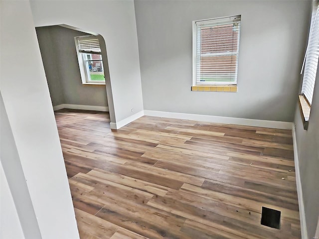 empty room featuring light hardwood / wood-style flooring