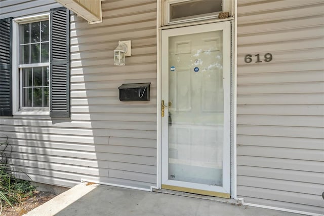 view of entrance to property